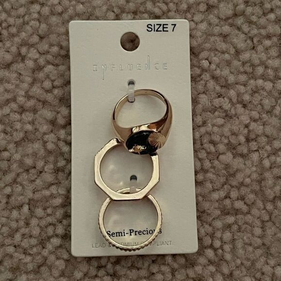 NWT Influence Women's Semi Precious Rings Set of Three Gold Tone Size 7 - Picture 2 of 4